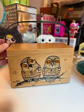 Vintage Iconic Collins Of Texas Mid-Century 1960’s “Owlets” Wooden  Box Purse